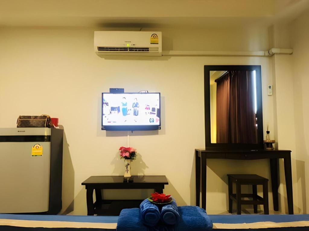 Bangsaen Tontalay Hotel מראה חיצוני תמונה