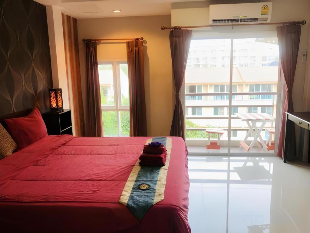 Bangsaen Tontalay Hotel מראה חיצוני תמונה