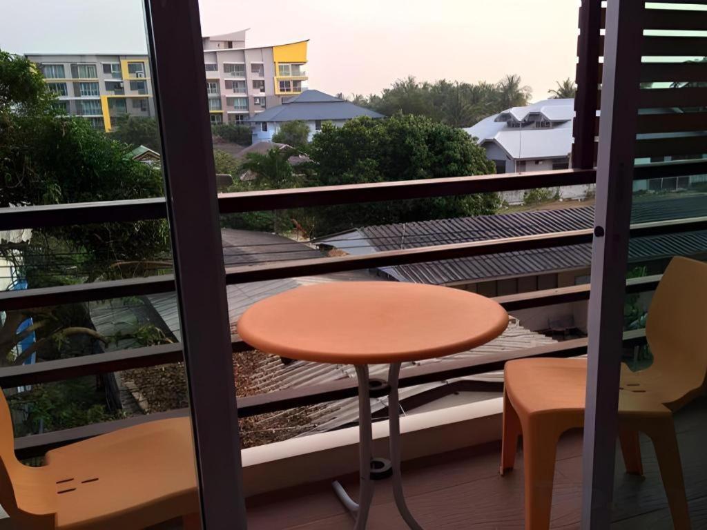 Bangsaen Tontalay Hotel מראה חיצוני תמונה